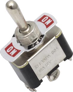 INTERRUPTOR D/PALANCA 3 TOR. 10A 125V APA004 KLEY