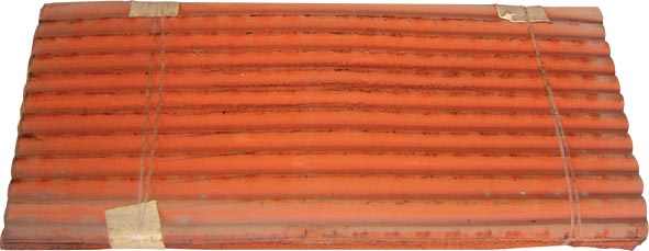 LAMINA CARTON ECONOMICA ROJA 112R 1.21X0.65 ATA/20